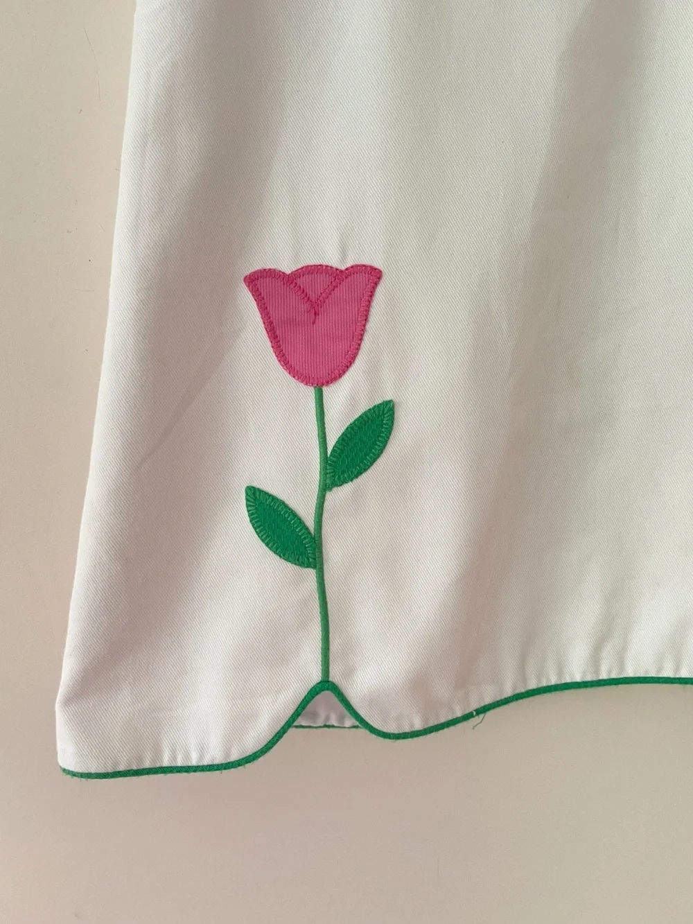 Little English simple sleeveless